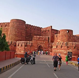Uttar Pradesh 4 Days Tour By Car